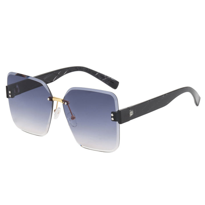 Damer oversized kvadratisk solbrille med moderne dekor Skanto
