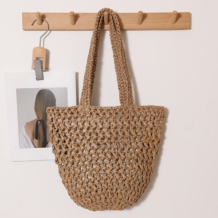 Braided Raffia Crossbody Bag with Spacious Interior Capacity Skanto