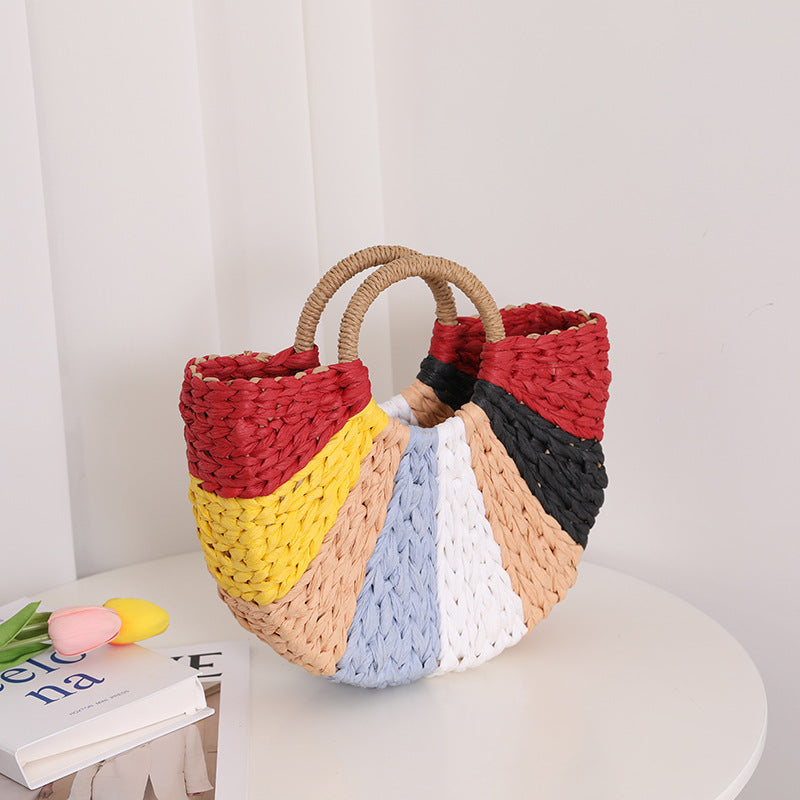 Handmade basket bag with colorful pattern Skanto