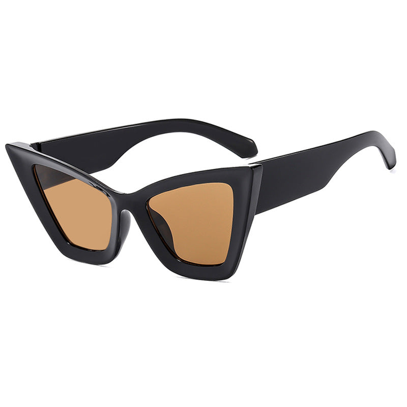 Women's Trendy Cat-Eye Sunglasses with Robust Design and UV Protection Skanto