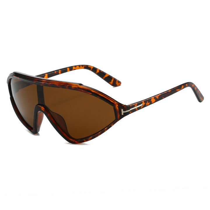 Dame sporty solbriller med ergonomisk full rammedesign Skanto