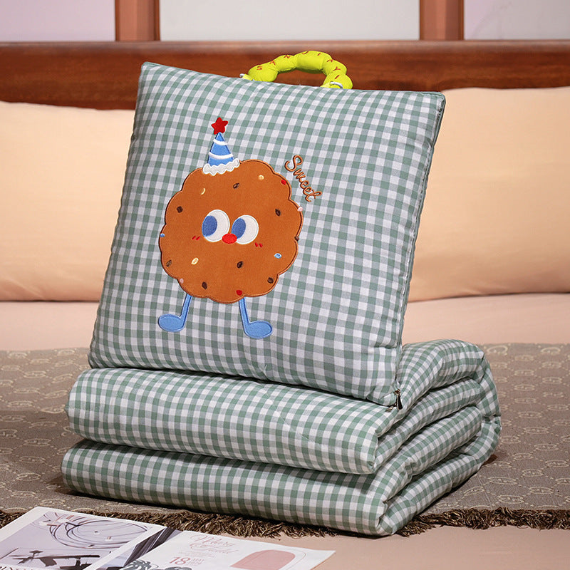 Plush pute med godteri motiv Skanto