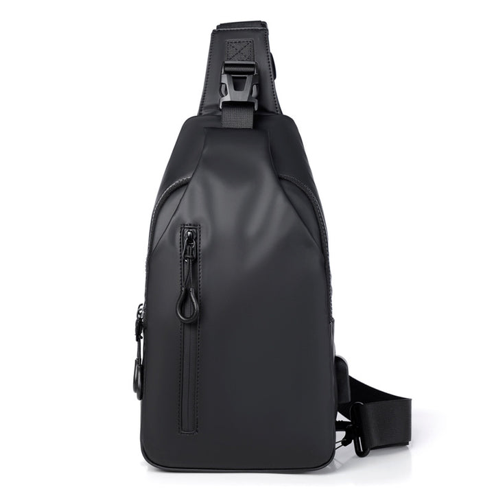 Sling-Bag med vannavvisende materiale og praktisk romdesign Skanto