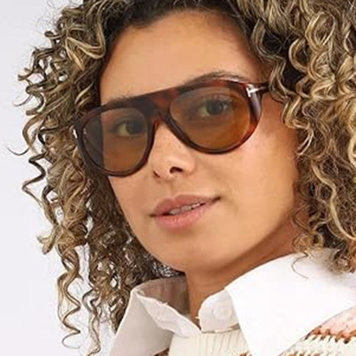 Women's Cat-Eye Sunglasses with Protective UV Filter and Mirrored Lenses Skanto