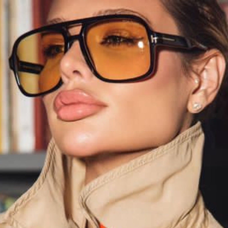 Women's sunglasses in a striking, angular design with UV protection Skanto