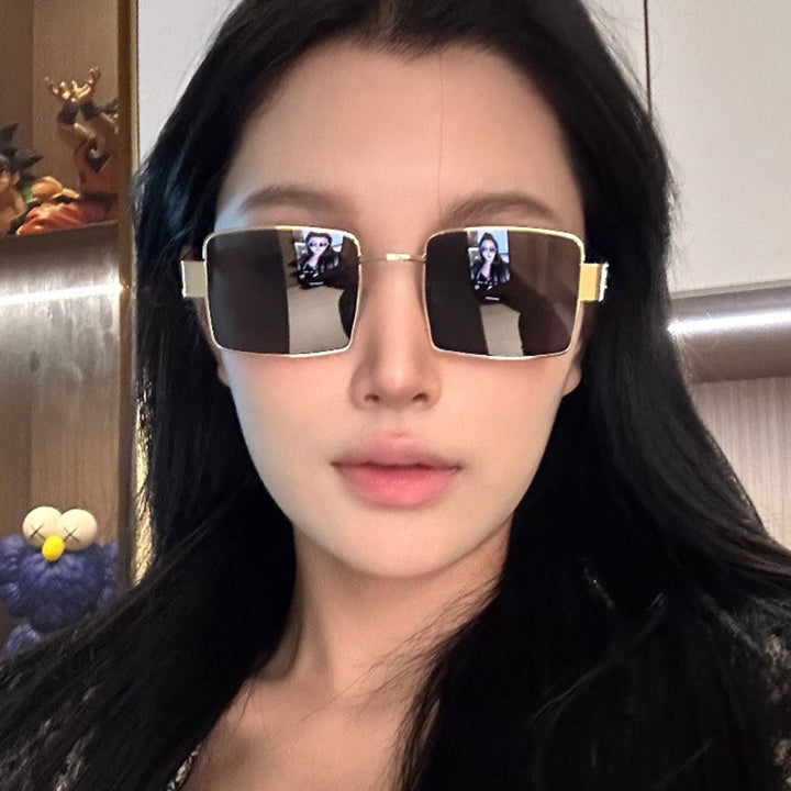 Women's fashionable rectangular sunglasses with high-quality metal frame and polarized lenses Skanto