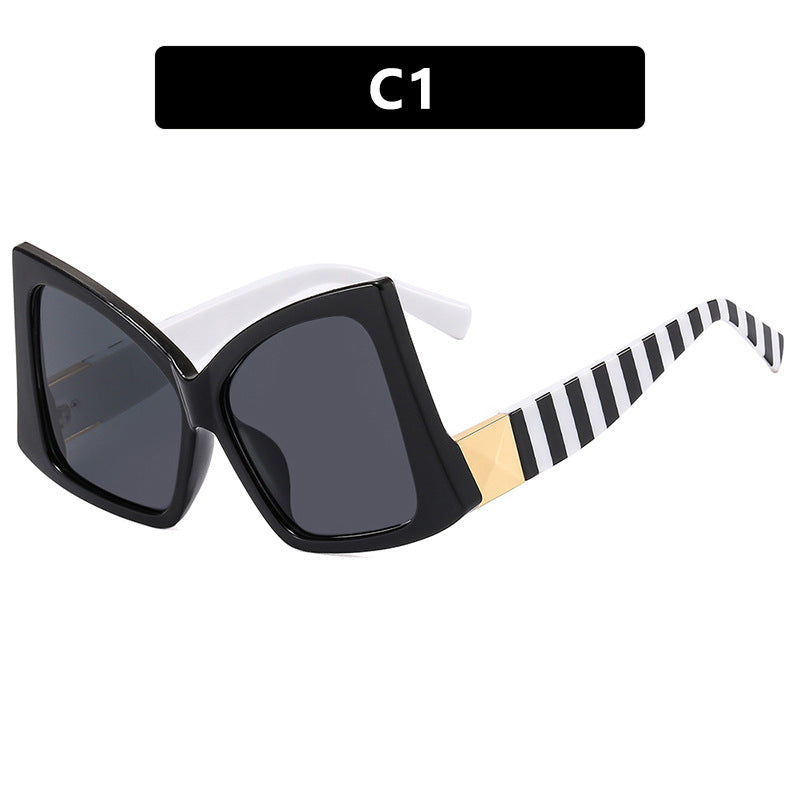 Women's oversized sunglasses with elegant square frame and protective UV protection Skanto