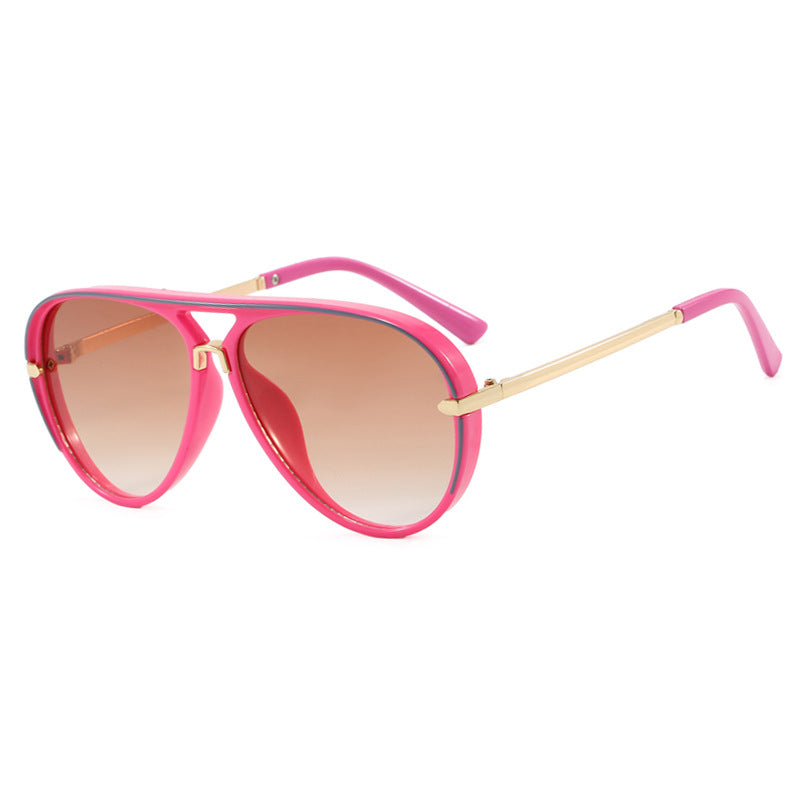 Women's Fashionable Pilot Sunglasses with Elegant Metal Accents Skanto
