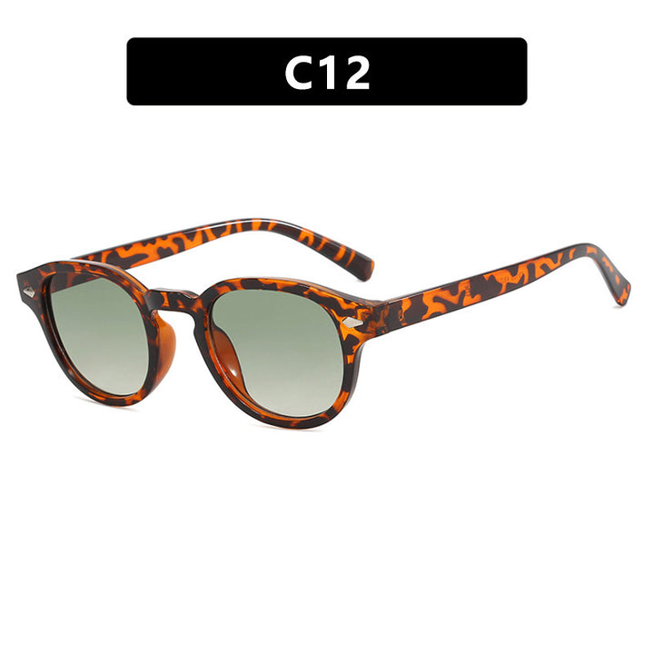 Dame moteriktig solbrille i elegant stil Skanto