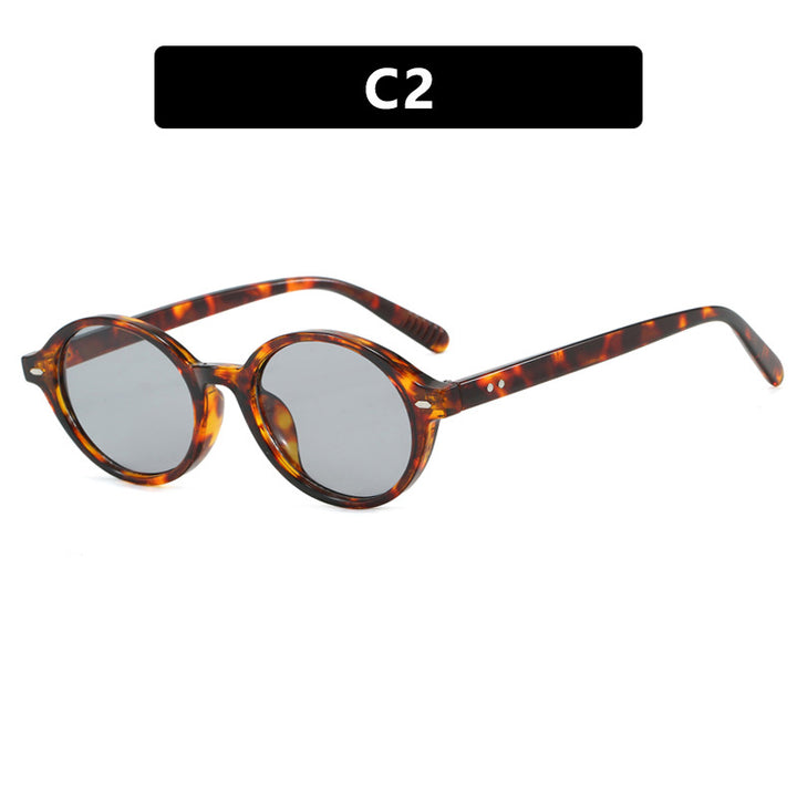 Women's round sunglasses with modern design and polarized lenses Skanto