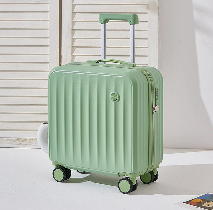 Unisex Sleek Hard-Shell Cabin Spinner Koffert Skanto