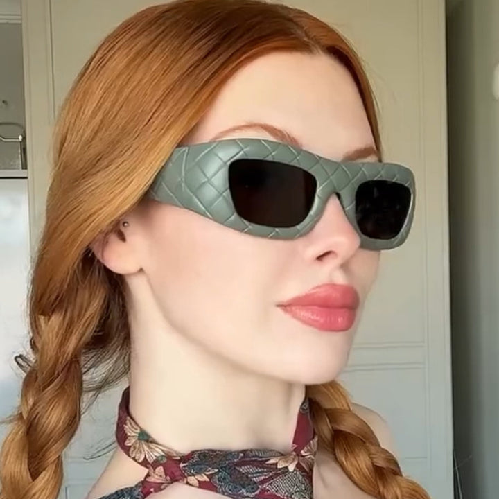 Dame ekstravagant solbrille med strukturert ramme Skanto