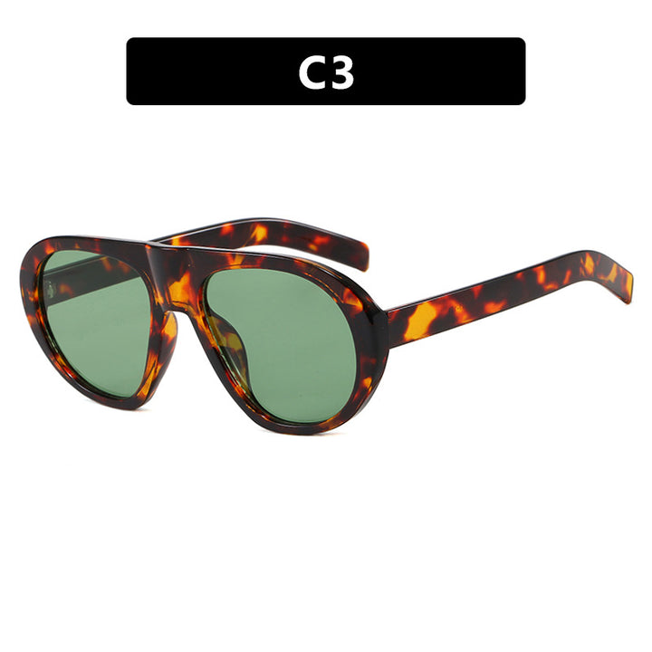 Women's eye-catching sunglasses with futuristic frame and robust design Skanto