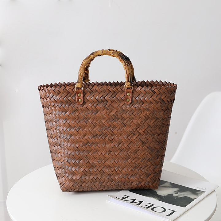 Handmade basket bag with stylish weave pattern Skanto