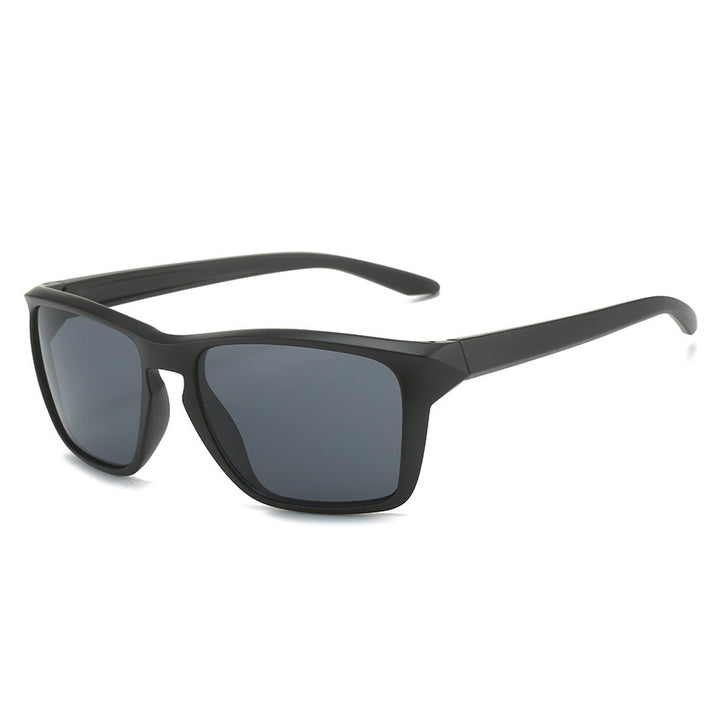 Herre Sporty solbriller med ergonomisk design og polarisert glass Skanto