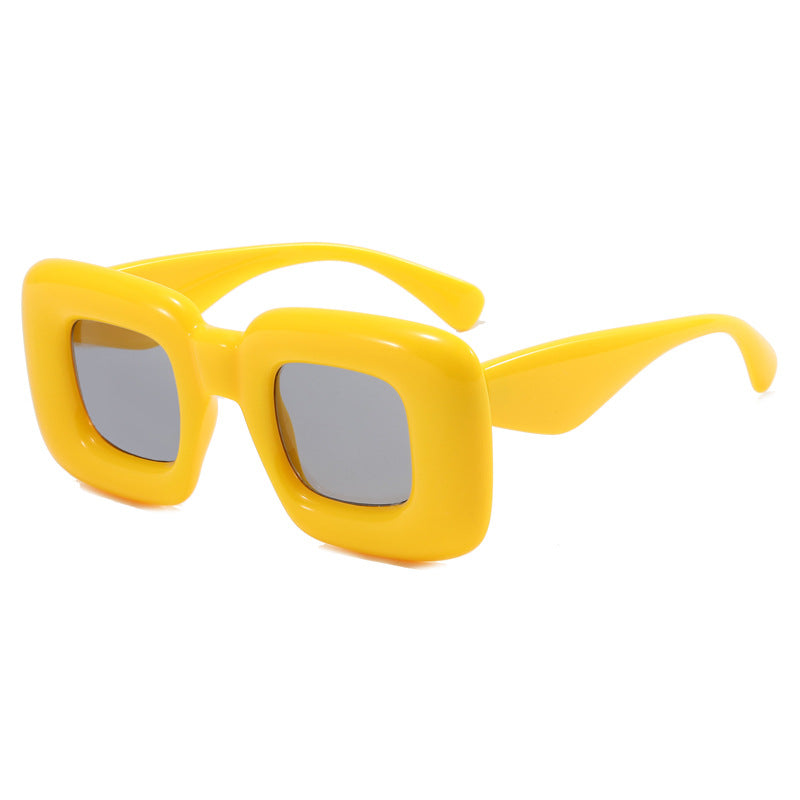 Women's rectangular sunglasses with wide frame and protective UV filter Skanto