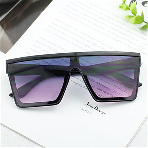 Dame Sporty beskyttelsesbrille i moderne Shield-design Skanto