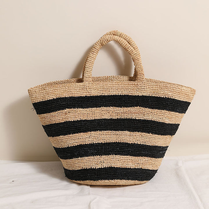 Braided beach bag with modern stripe pattern Skanto