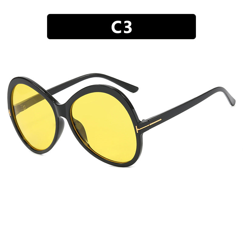 Women's oversized sunglasses in elegant design Skanto