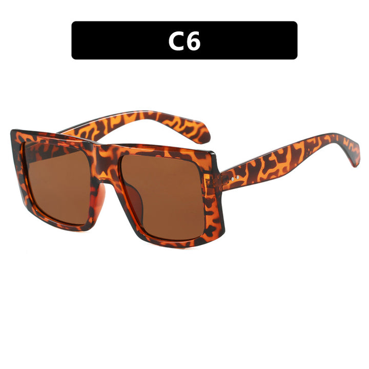 Women's square sunglasses with durable plastic frame and protective UV filter Skanto