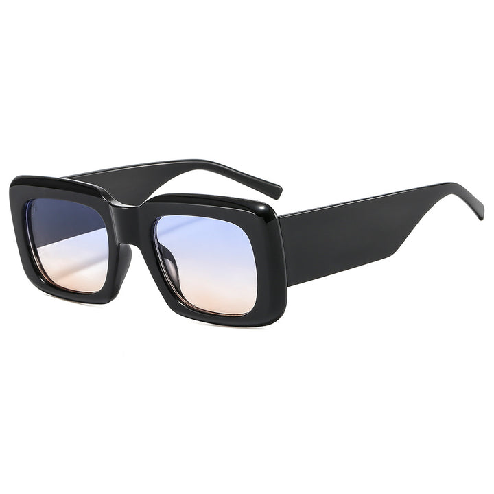 Dame oversized solbriller med kvadratisk ramme og transparent design Skanto