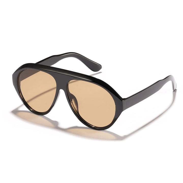 Dame solbrille med markant design og innovativ ramme Skanto