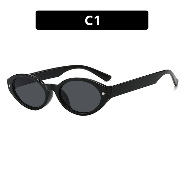 Women's Cat-Eye Sunglasses with Elegant Carrying Case Design Skanto
