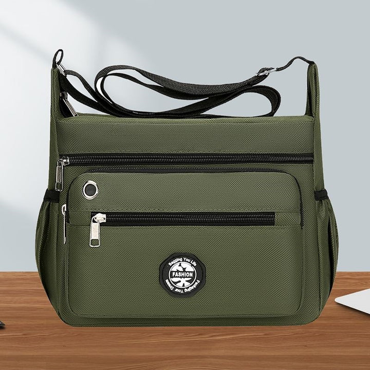 Moderne Crossbody-veske med flere rom Skanto