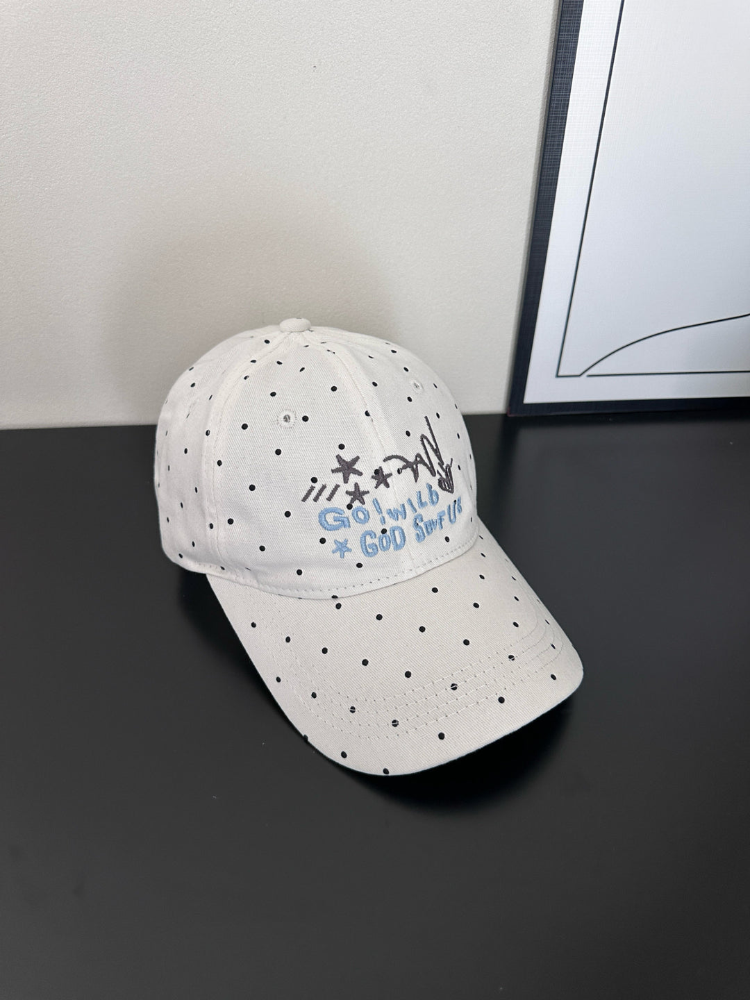 Kvinners Trendy Prikkete Broderte Baseball Caps Skanto