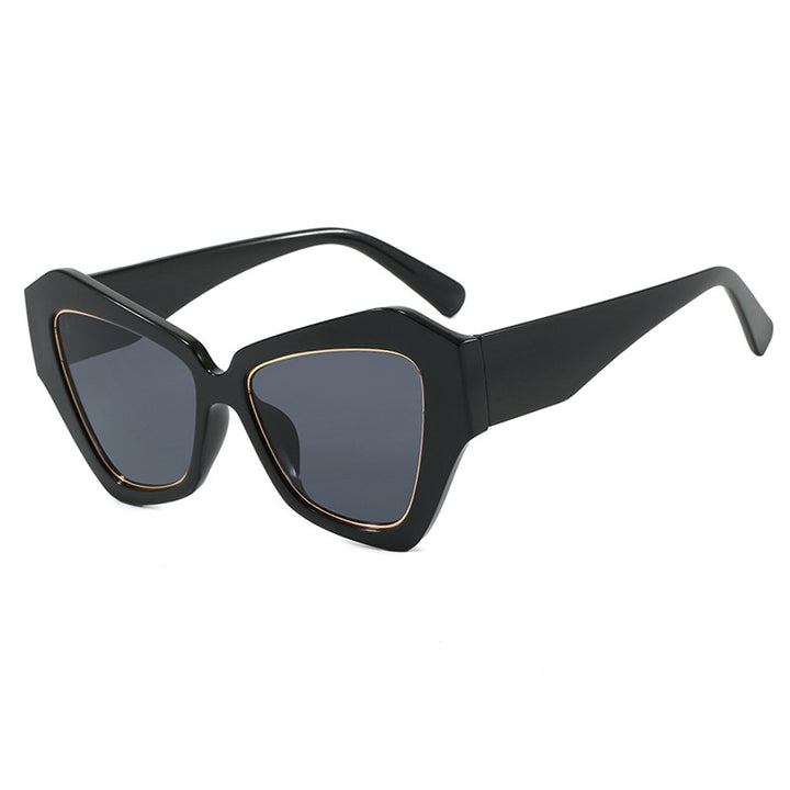 Women's trendy Cat-Eye sunglasses with elegant frame and UV protection Skanto