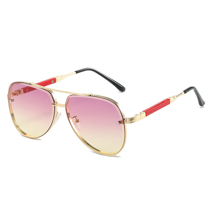 Dame Aviator solbriller med stilfull gradientbeskyttelse Skanto