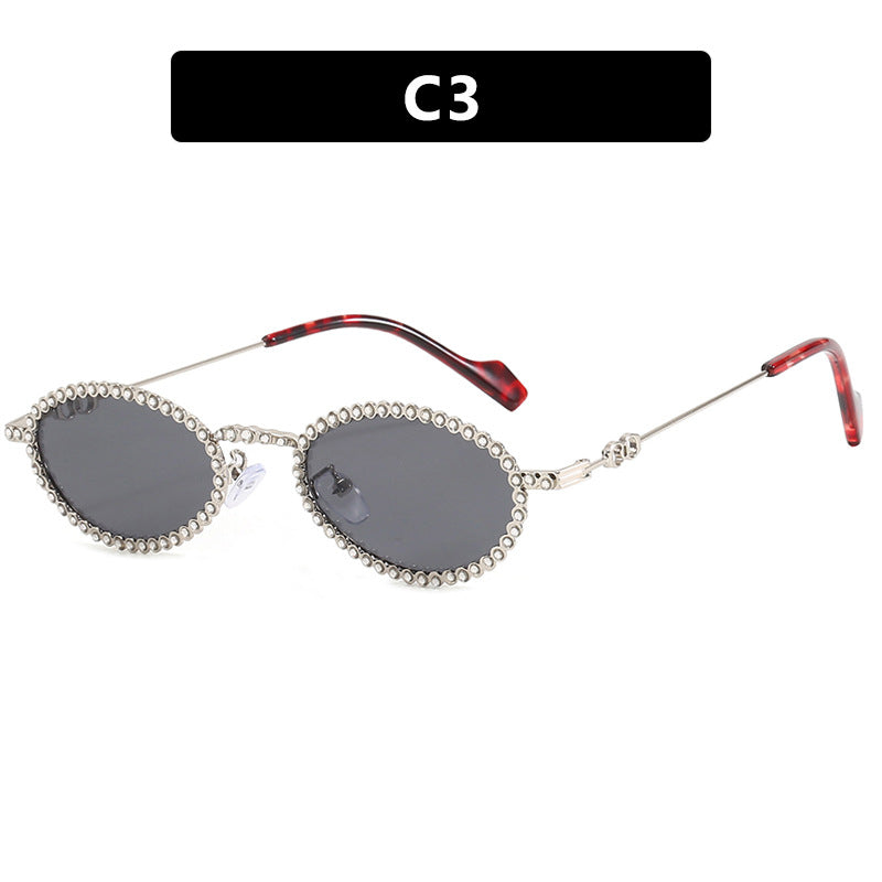 Women's eccentric sunglasses with original frame and modern lenses Skanto