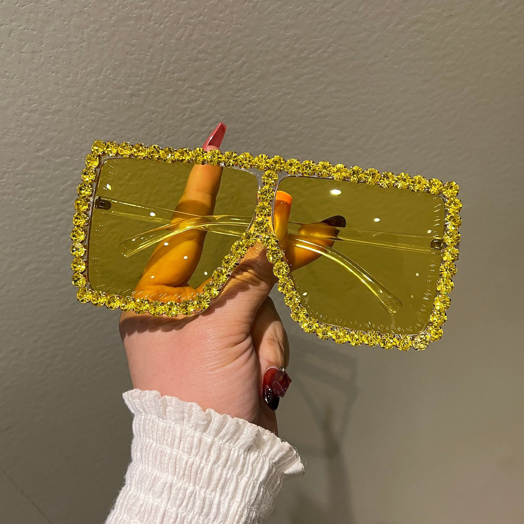 Dame Oversized solbriller med glitrende strassramme Skanto