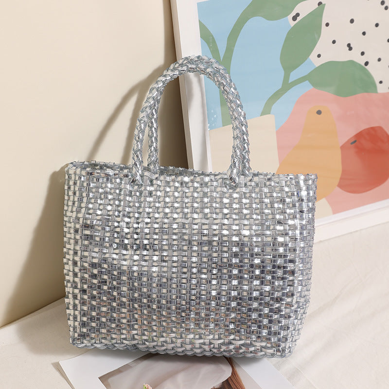 Handmade basket bag with innovative weaving technique Skanto