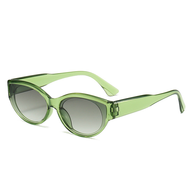 Dame Cat-Eye Solbriller med klart og moderne design Skanto