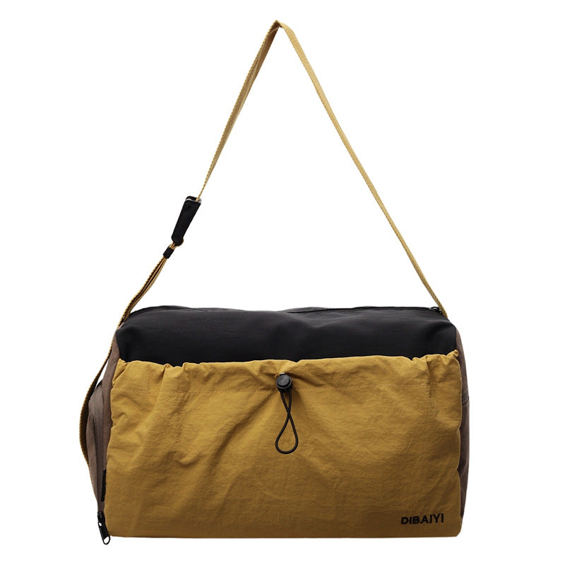 Sporty Crossbody Bag with Versatile Pocket Design Skanto