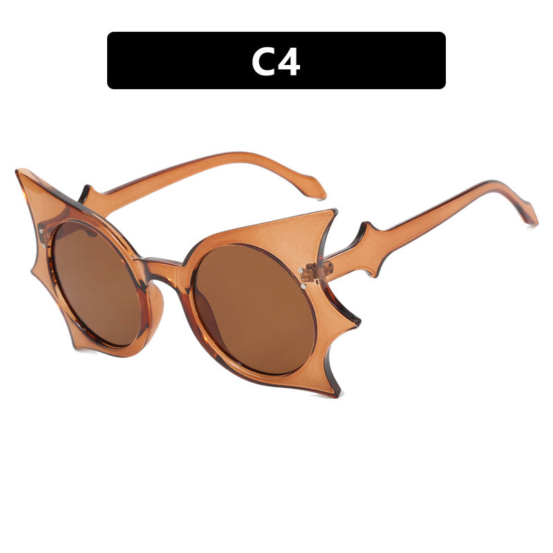 Women's Extravagant Cat-Eye Sunglasses with Striking Frame Skanto