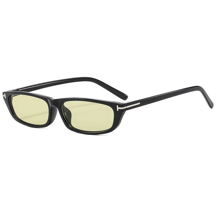 Dame moterik solbrille i iøynefallende retro-stil Skanto