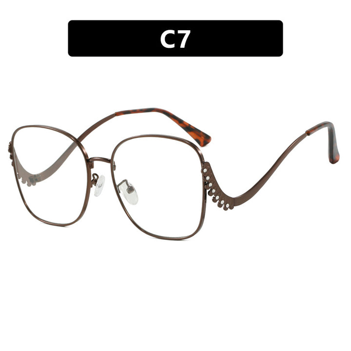 Women's eye-catching sunglasses with sparkling applications Skanto
