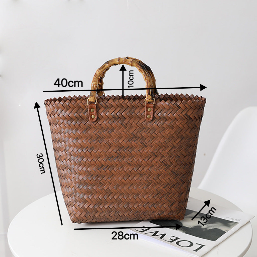 Handmade basket bag with stylish weave pattern Skanto