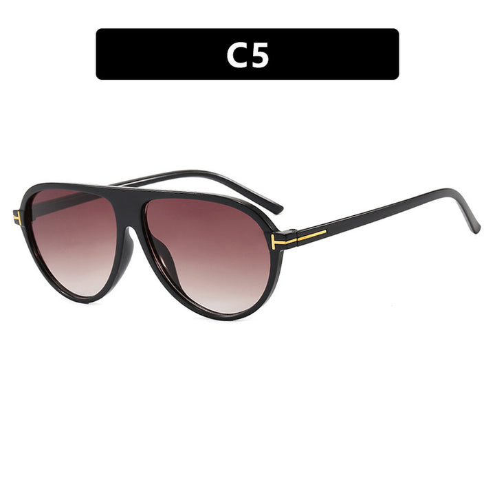 Women's stylish sunglasses in aerodynamic design Skanto