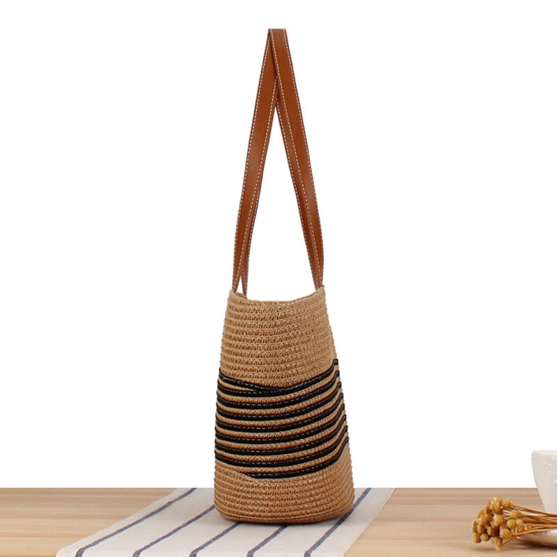 Tote bag with structured design of natural weave Skanto