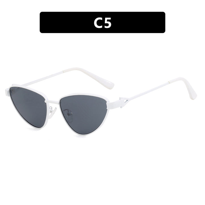 Women's Cat-Eye Sunglasses with Elegant and Flexible Frame Skanto