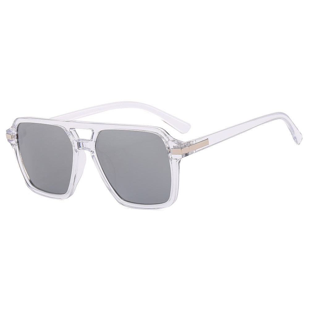 Dame Premium solbrille med moderne kvadratisk form Skanto