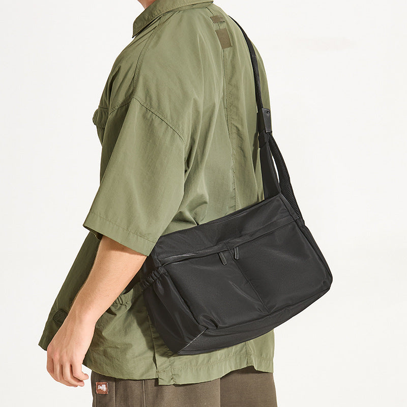 Funksjonell Hverdags Messenger Bag Skanto