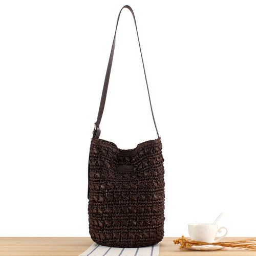 Shoulder bag with modern macrame design Skanto