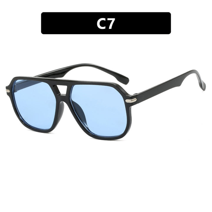 Women's Fashion Sunglasses with Protective UV Filter and Stylish Lenses Skanto