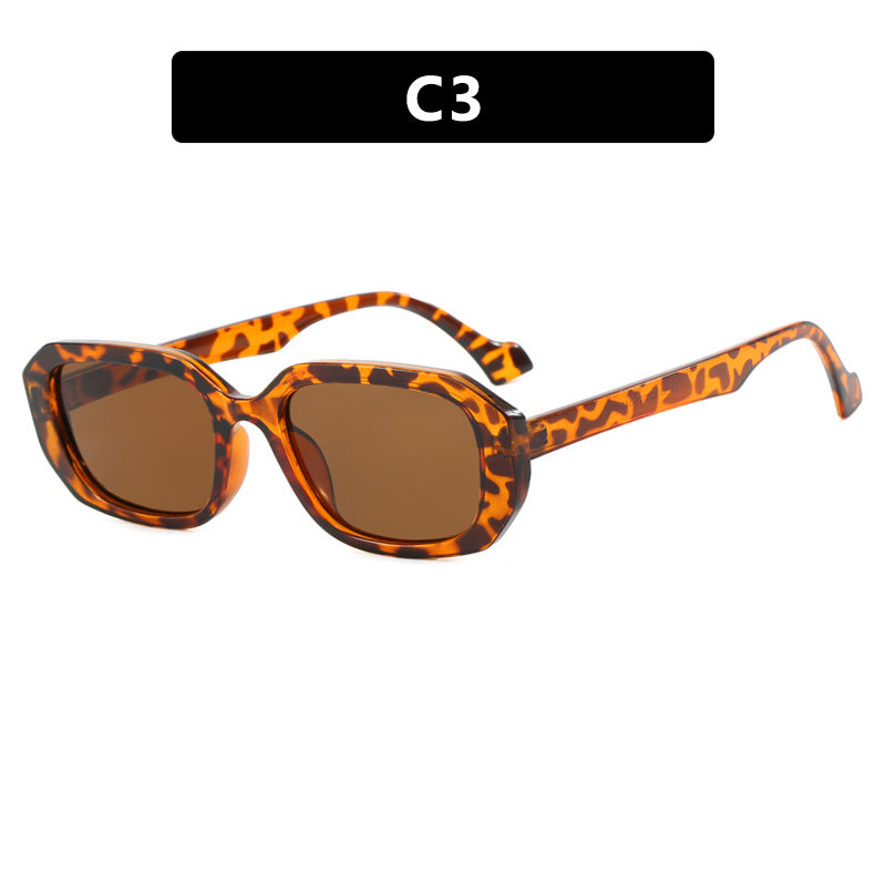 Women's fashionable sunglasses with elegant geometric design Skanto