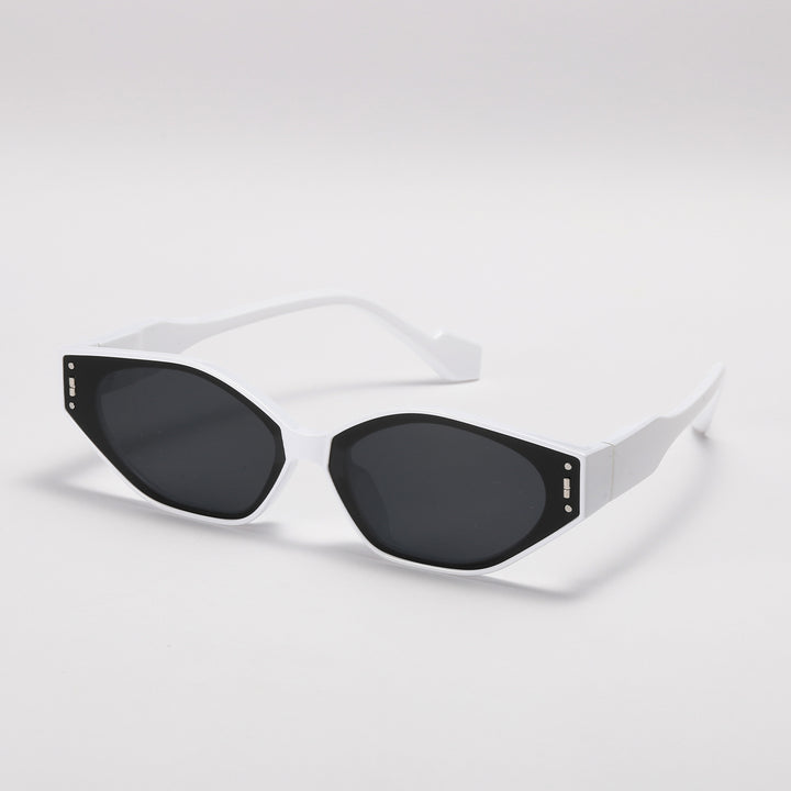 Dame geometrisk solbrille i futuristisk design Skanto