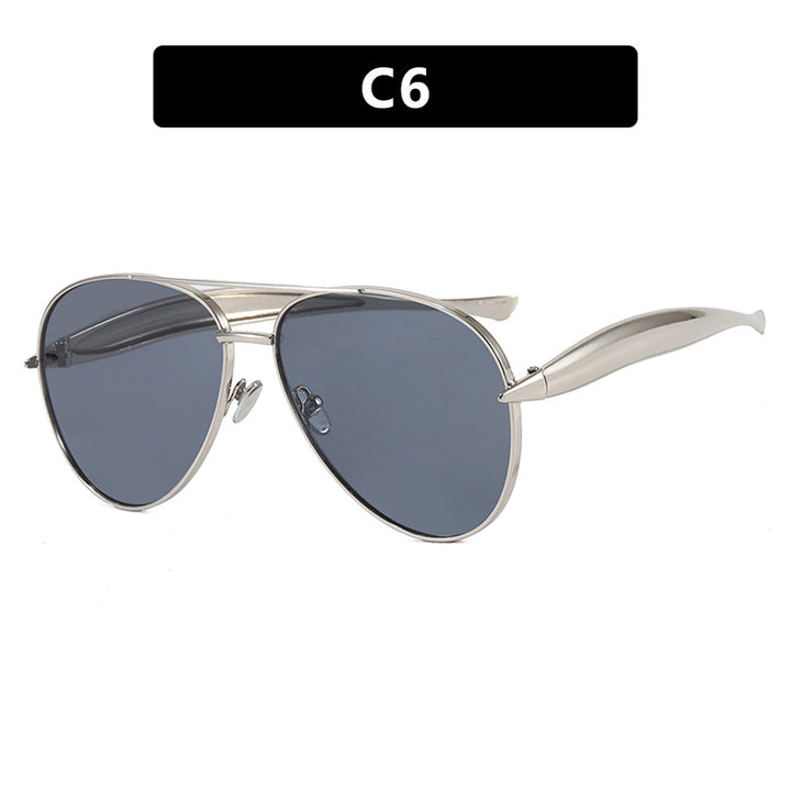 Women's Pilot Sunglasses with Elegant Details and Protective UV Filter Skanto
